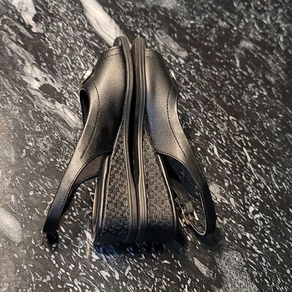 WOMEN'S COMFORT FLEX SLINGBACK SANDAL - Picture 10 of 15